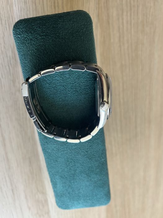 Rolex Explorer I 114270