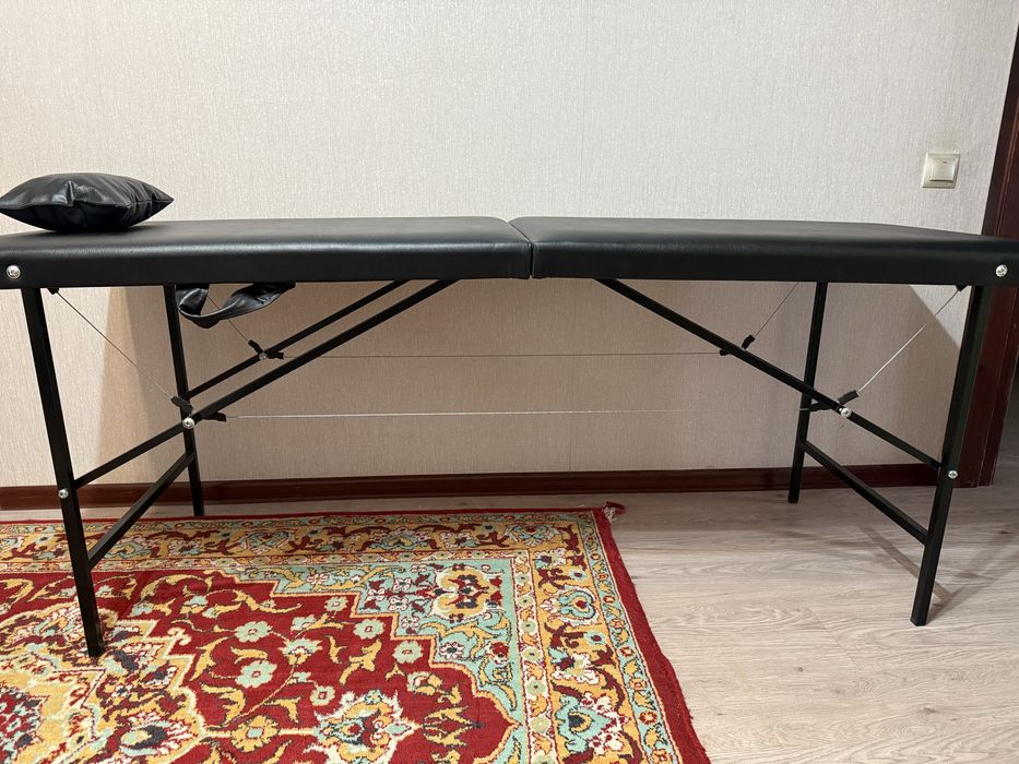 Кушетка массажная новая