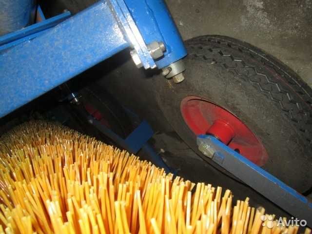 Ком.техника Щетки отвалы