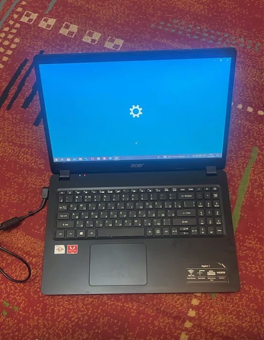 Ноутбук Acer aspire 3