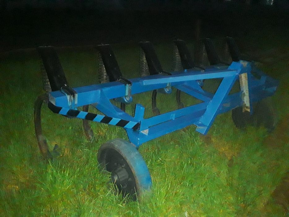 Продам трактор ЮМЗ 6, прицеп , культиватор