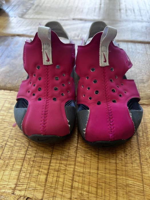 Детски сандали пантофи Nike 26