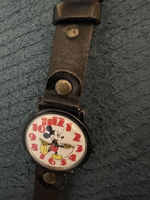 VANDUT Ceas vintage Lorus Mickey Mouse model rar original