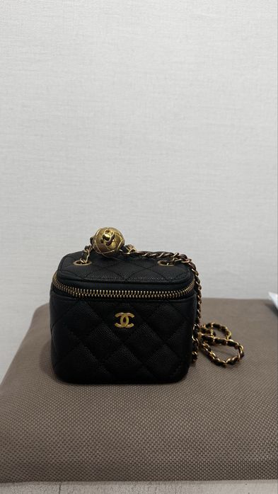 Мини сумочка под шанель