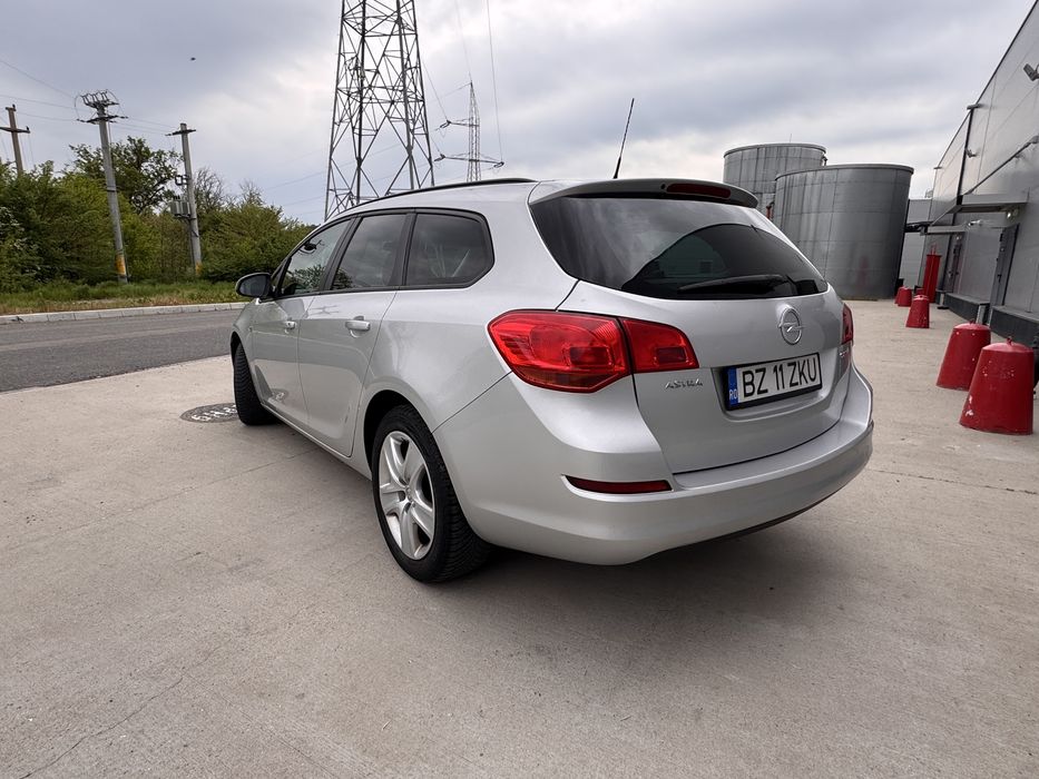 Opel Astra J 1.7 Cdti