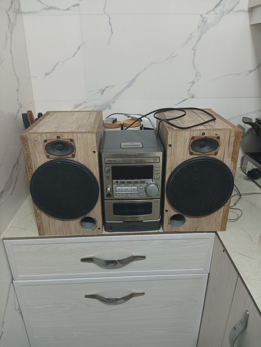 muzikalni sentir aiwa