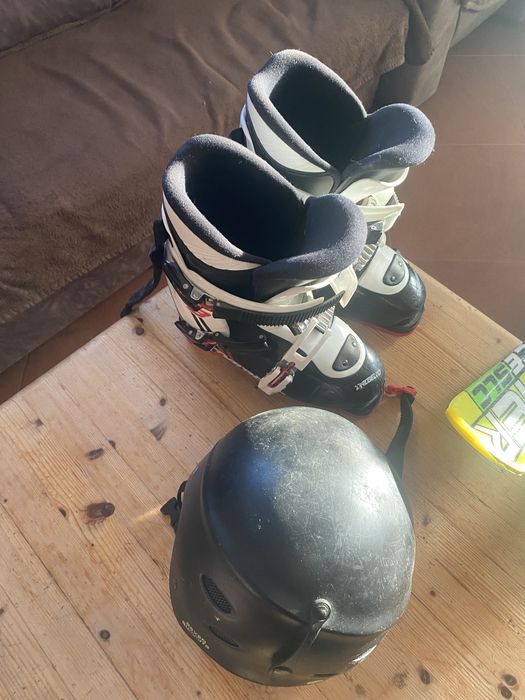 Clapari + casca de sky.