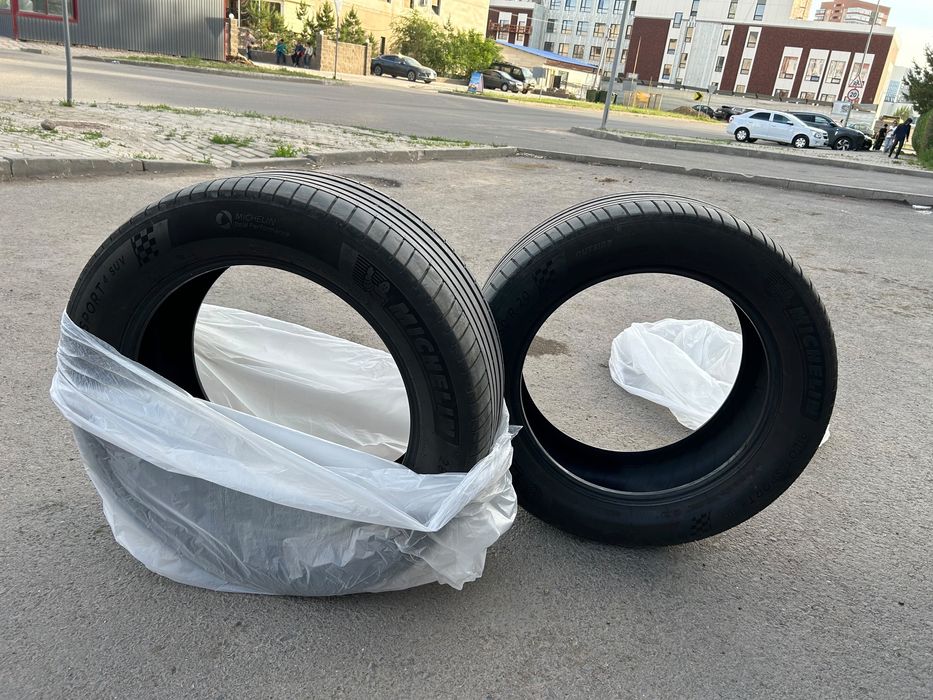 Продам Шины Летние( 285/50/20) СРОЧНО