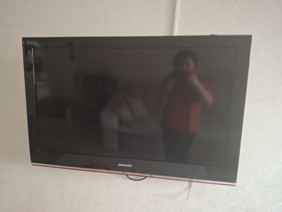 Телевизор самсунг