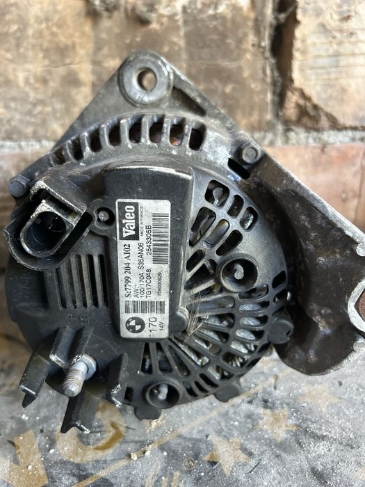 Алтернатор Е91 335d