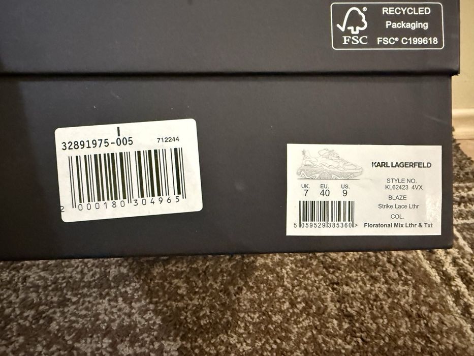 Дамски Сникърси/маратонки Karl Lagerfeld-40номер/Нови