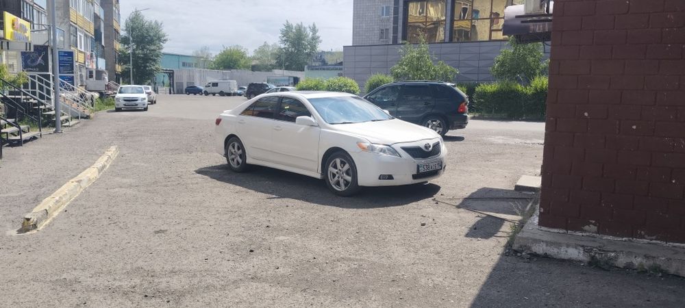 Продам Тайоту Камри