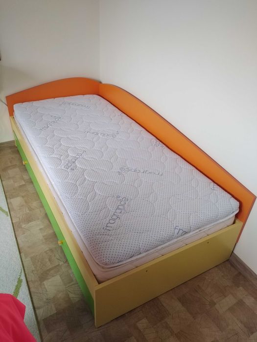 Детско обзавеждане, легло, бюро, шкаф, стол