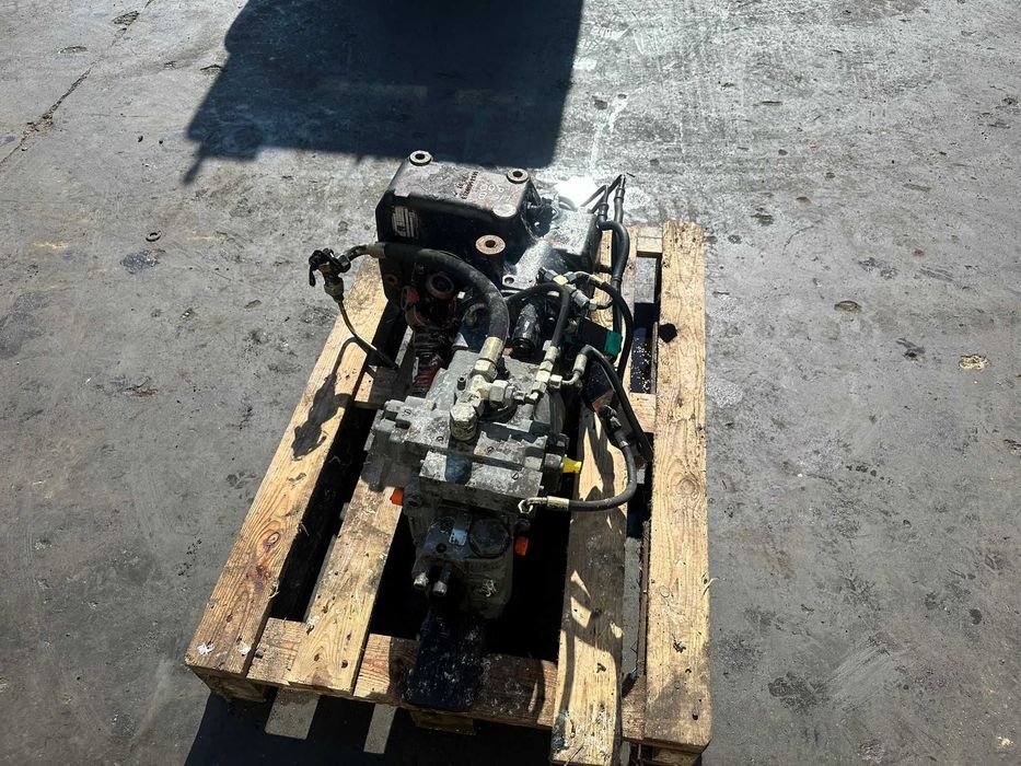 Cutie de transfer cutie viteze excavator Liebherr 900 , Liebherr 902