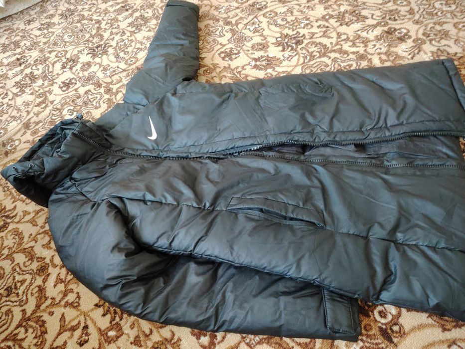 Продам мужской пуховик