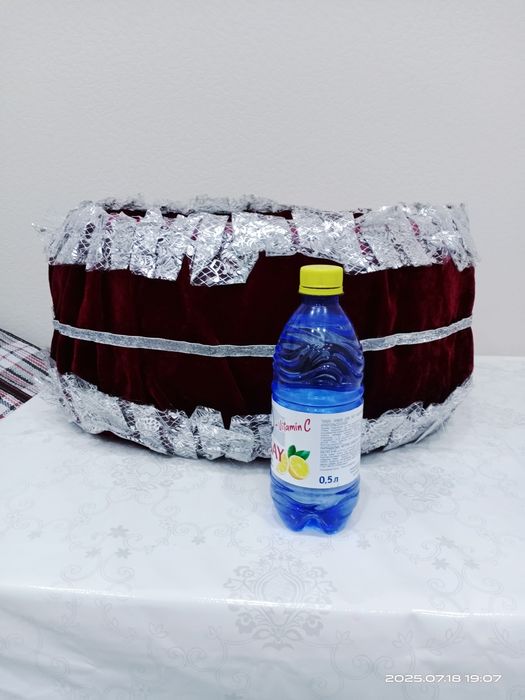 Той қалталар сатамын.