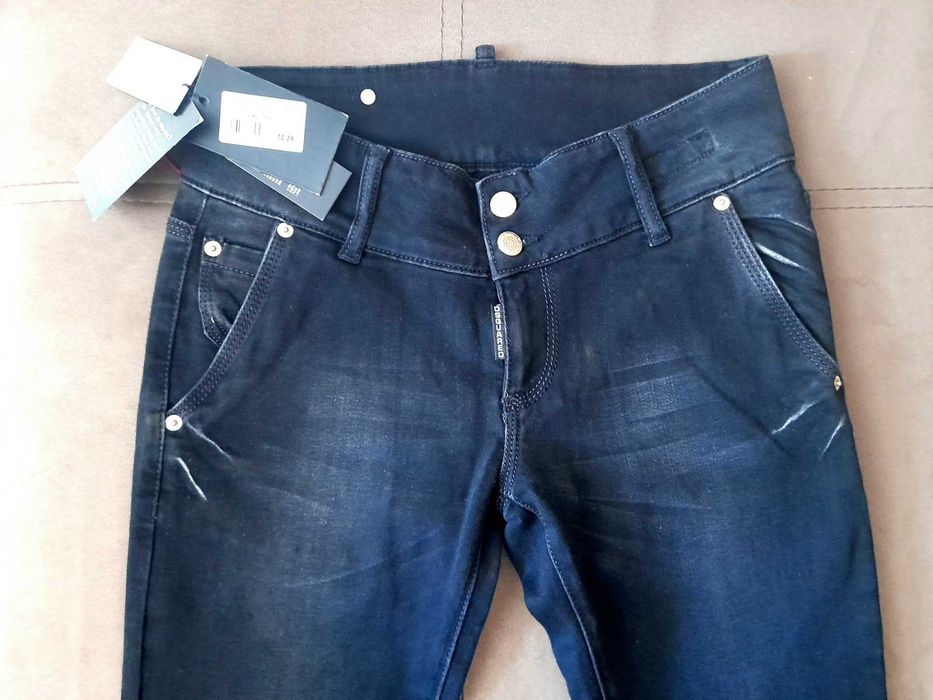 Дънки DSQUARED   нови