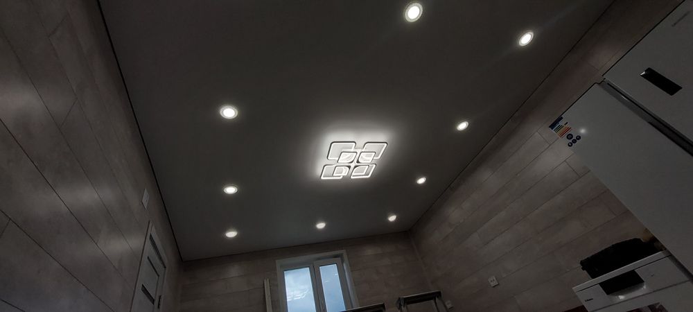 Натяжные потолки Акции Скидки 1300)