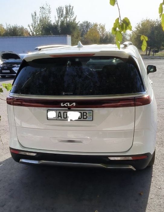 Kia Carnival Корейский фулл позиция 2023 йил