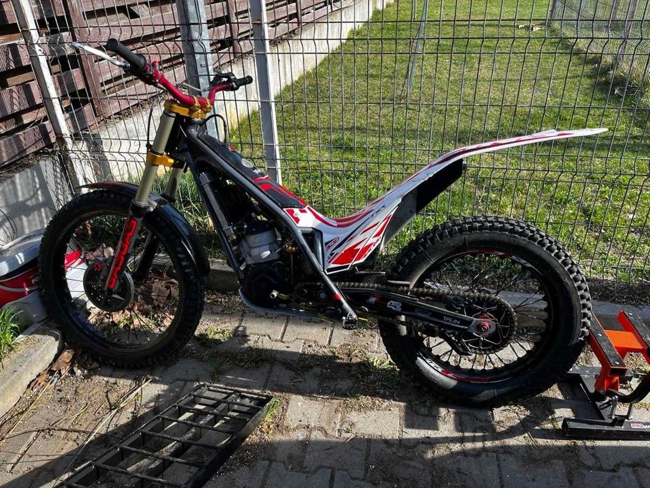 GasGas TXT 300 2021 – 2 kituri de plastice / furcă refăcută