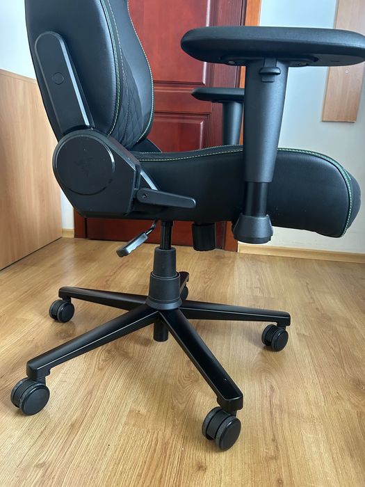 Стол Gaming Razer Enki X, Черен/Зелен с възглавничка за глава