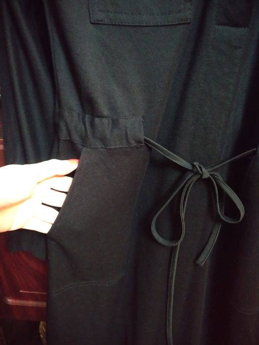 Платье 46(L) размера