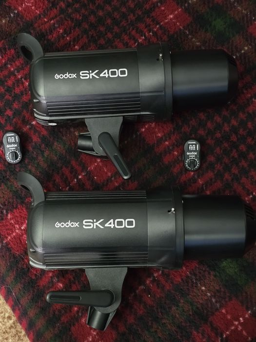 Godox SK400 комплект – 2 студийни светкавици + тригер
