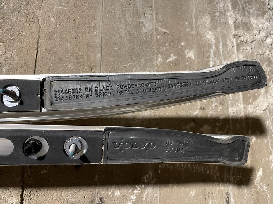 Греди за таван Volvo xc40