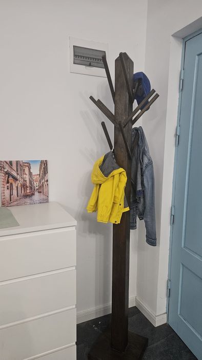 Vând cuier vertical lemn masiv stejar