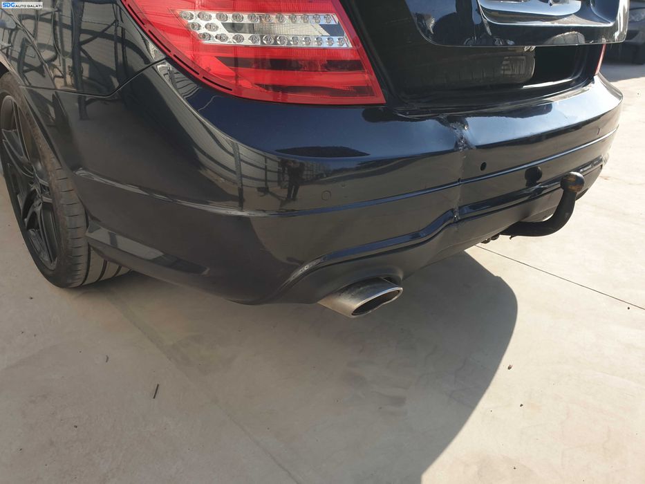 Bara Spoiler Spate AMG cu Locas Senzori Parcare cu Defect Mercedes Clasa C Class W204 Sedan Berlina FL Facelift 2011 - 2014 Culoare 197 C197 [Q0065]