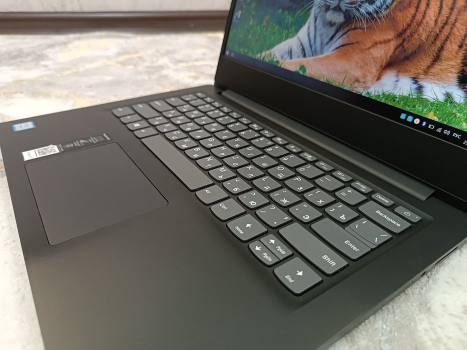 НОУТБУК Леново Сore i3 Windows 10.