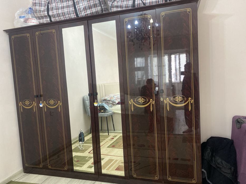 Шкаф мебель , тегін. Бесплатно забирайте