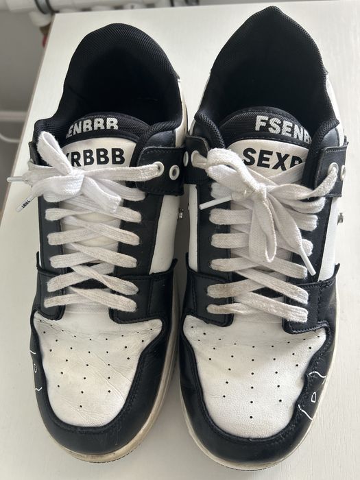 Мужские кроссовки