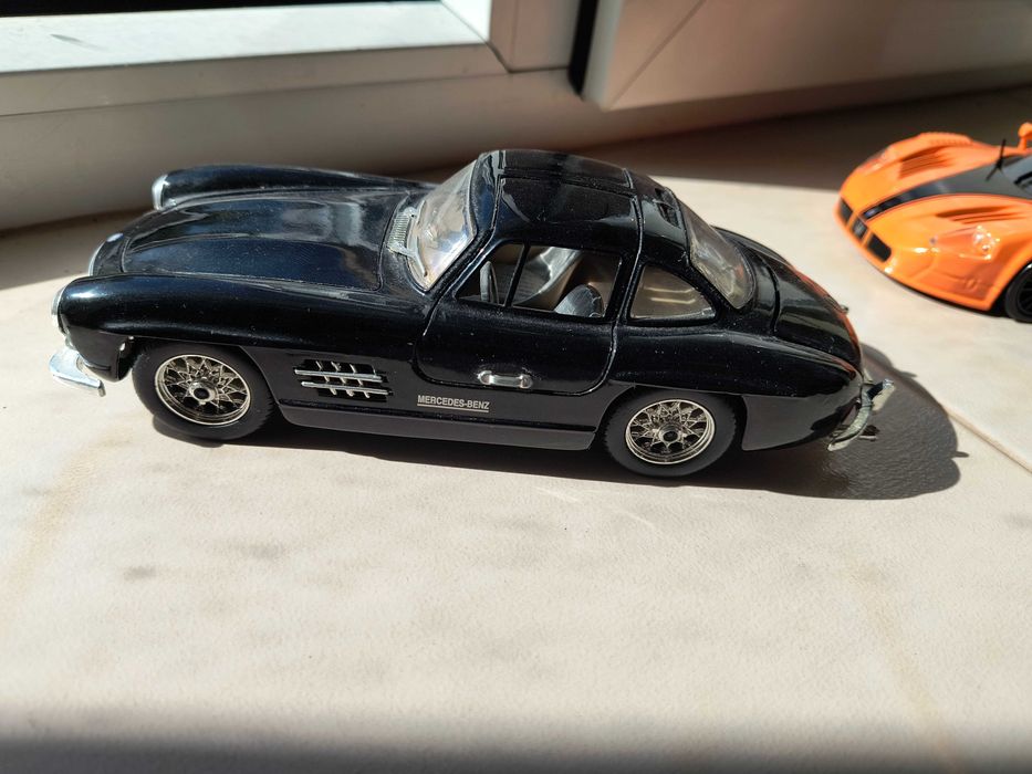 1:24 колички diecast