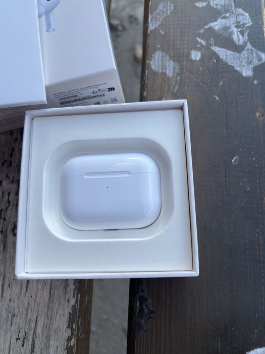 AirPods Pro все в комплекте