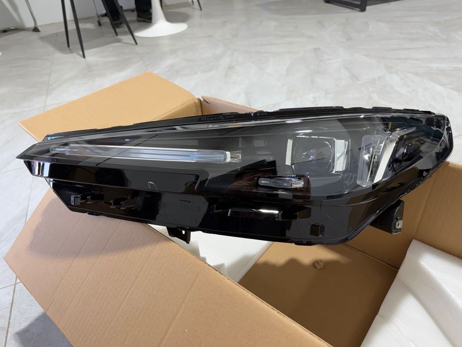 Фара левая Changan CS55 PLUS