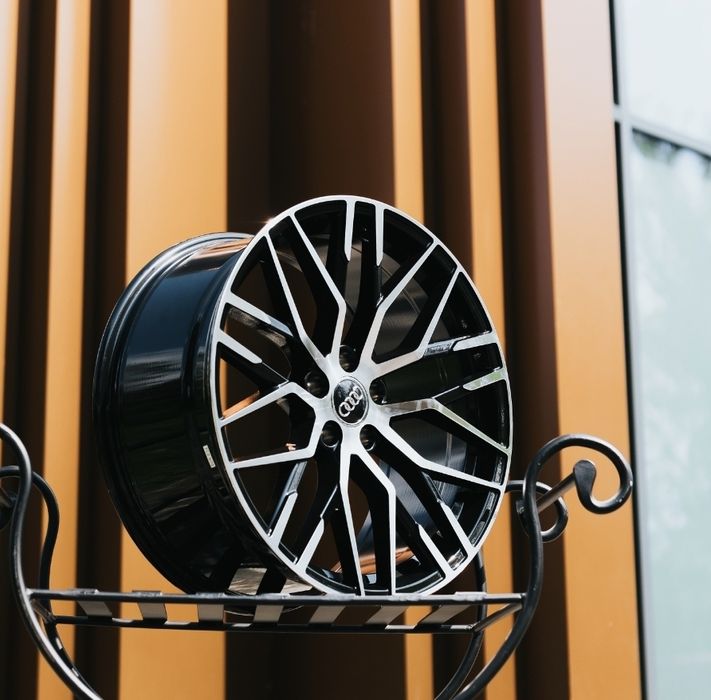 Jante 18 Audi R18 Y