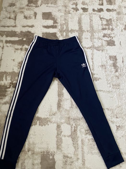 Adidas adicolor двойка M