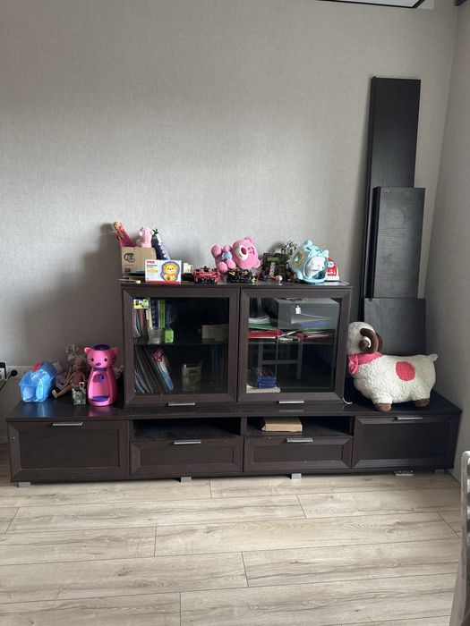 Стенка в гостиную