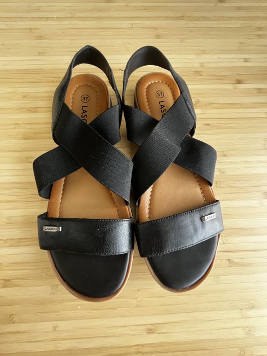 Дамски сандали Lasocki 37 номер