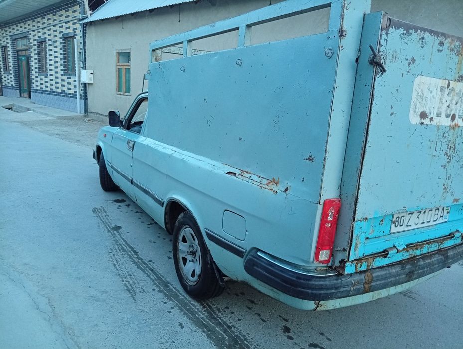 Volga pikap sotiladi 14 mln