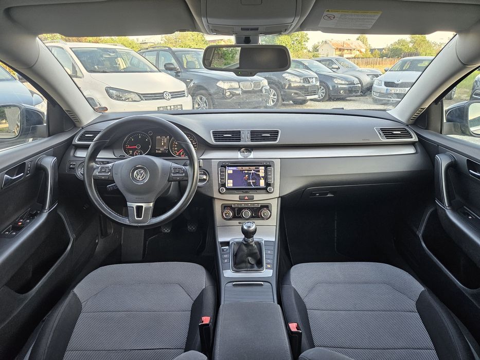 Vw Passat B7 ~ 2011/ 2.0d 140CP Euro 5/Navigatie/Ventilatie/Senz Park 360°/Park Assist/Camera
