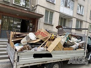 Почистване на апартаменти  мазета тавани гаражи дворове изпразване на апартаменти изхвърляне на стари мебели