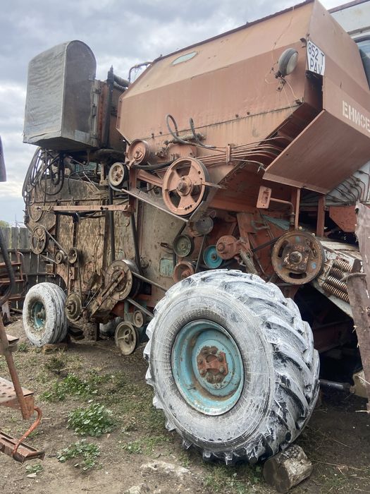 Продам комбайн енесей