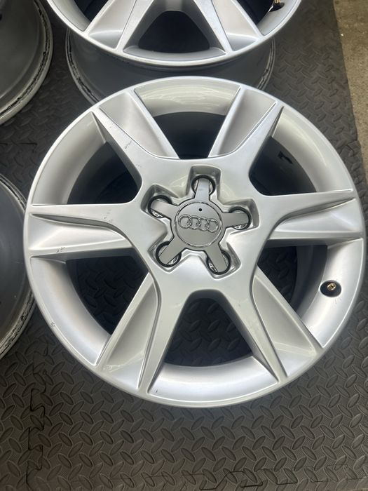 16 цола 5х112 - Audi -A3 - A4
