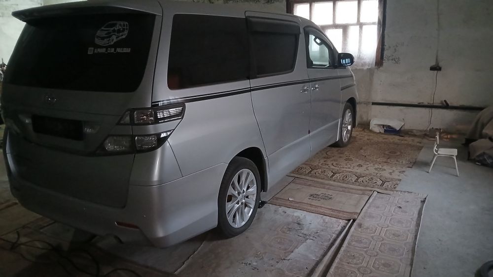 Продам тайота VELLFIRE
