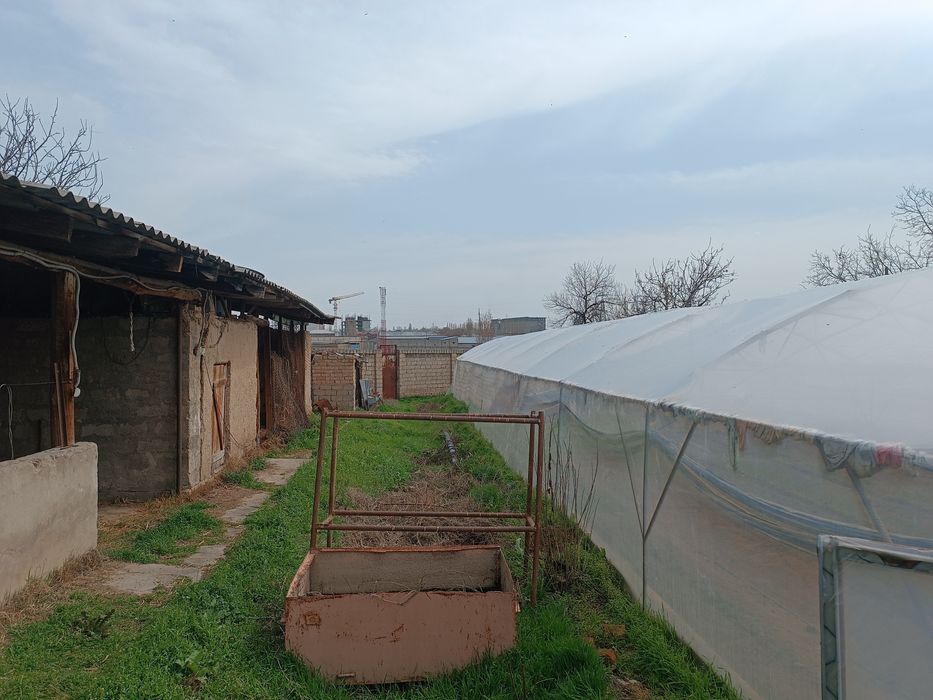 6.5 sotix yer sotiladi