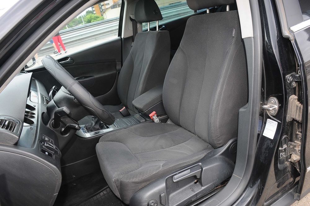 VW Passat B6 Berlina 2008 2.0TDi 140 CP E4 6 trepte climatronic, inmatriculat ofer fiscal