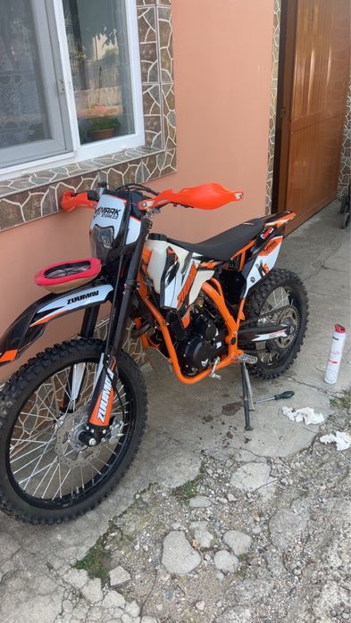 Motocicletă Zuumav K5 250cc