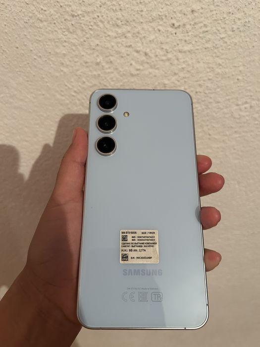 Samsung S24 FE g
